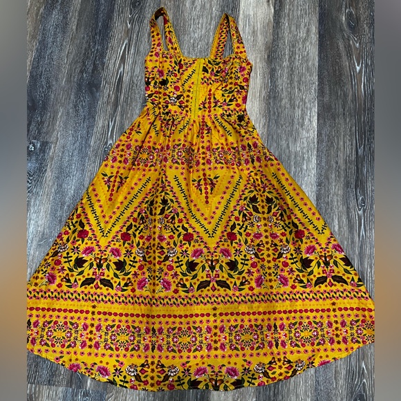 Olivaceous SunDress - Picture 5 of 10